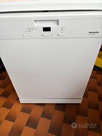 Lavastoviglie Miele G 4930