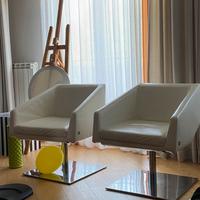 Poltrone in pelle bianco