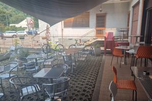 Bar caffetteria tavola calda e fredda