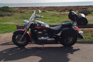  Suzuki intruder 800
