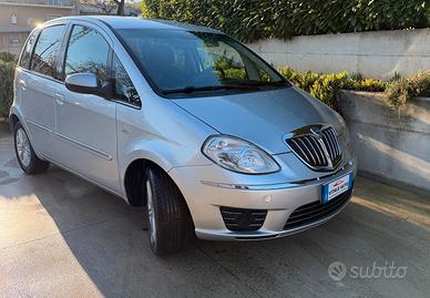 Lancia MUSA 1.3 Multijet 16V 90 CV Oro Plus E4.