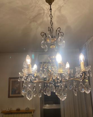 Lampadario anni 70 in metallo e vetro a goccia