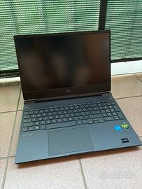HP Victus 15 - 15 12a Gen/ RTX 4050 6 GB/ 16GB RAM