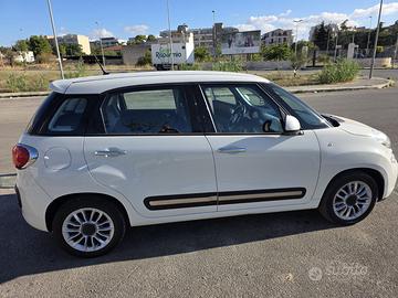 FIAT 500L AUTOCARRO