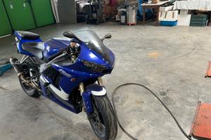 Yamaha Yzf r6