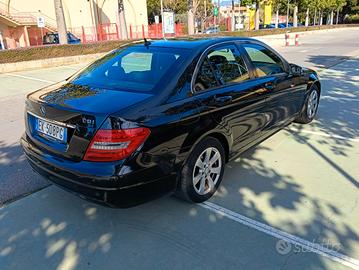 MERCEDES C 200 CDI FULL OPTIONAL 