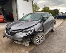 Renault Captur 1.0 tce 90cv my21 INCIDENTATA