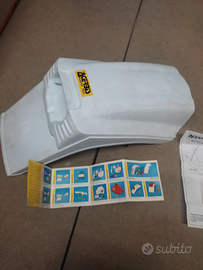 Parafango posteriore Yamaha xt550