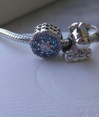 PANDORA 2 Charms Fiore Blu Scintillante e Unicorno
