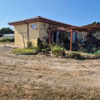 Terreno con Fabbricato vicino Porticciolo