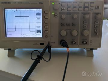 Oscilloscopio Tektronix 1001B