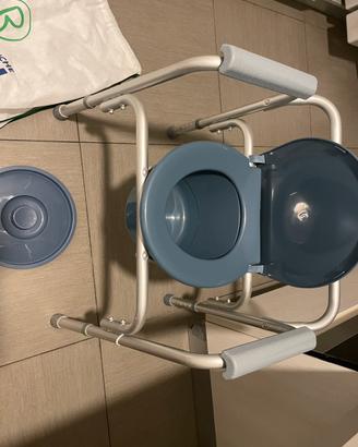 Sedia WC con struttura in alluminio mai usata