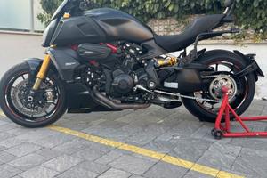 Ducati Diavel 1260S
