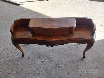 Mobile ballerina antica