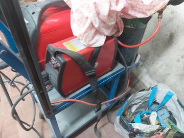 saldatrice elettrica