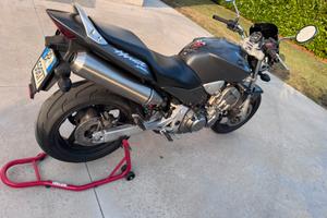 Honda Hornet 900