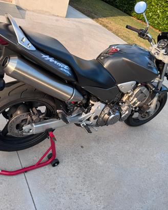 Honda Hornet 900