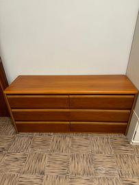 Cassettiera in legno massello