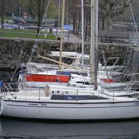 Barca a vela comet 700