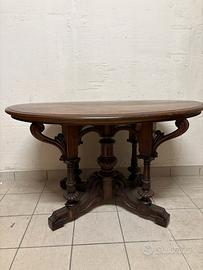 Tavolo ovale antico
