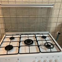 Cucina 5 fuochi con forno elettrico GAS/GPL
