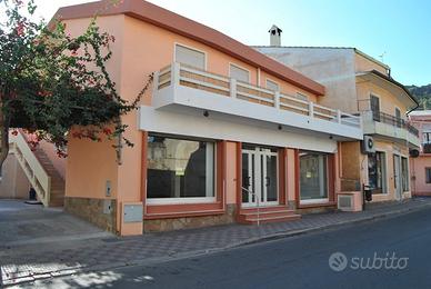 Locale commerciale 140 mq