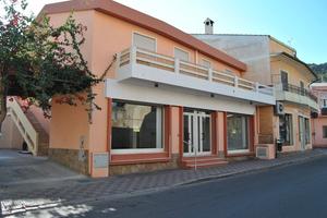 Locale commerciale 140 mq