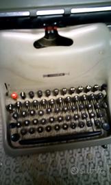 macchina da scrivere Olivetti Lexikon 80 del 1956