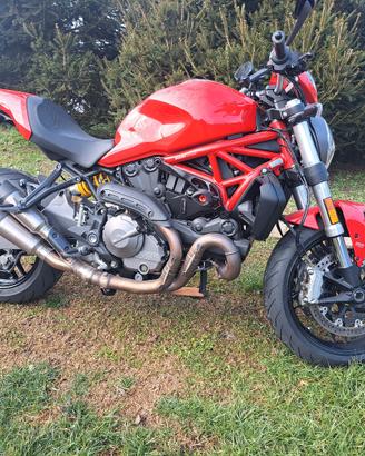 Ducati Monster 821