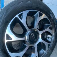 4 gomme e cerchi per 500L