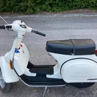 Vespa px 125 anno 1982 iscritta ASI