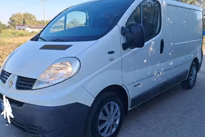 Renault trafic 2.0 tdi  3 posto ,, euro 5