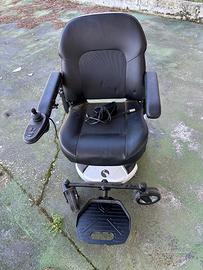 Carrozzina Elettrica per Anziani