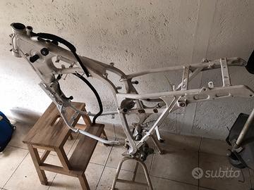 Aprilia tuareg wind 600-etx telaio completo nuovo