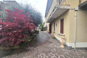 San Pietro di Strà: Palazzina di 2 abitazioni, co
