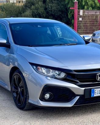 Honda Civic 1.0T 5 porte Executive Premium