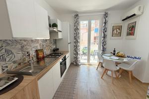 Zona strasburgo 2 vani arredato e ristrutturato