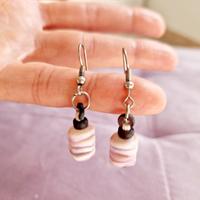 Orecchini in corallo rosa e bianco 