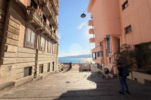 ATTIVITÀ A NAPOLI