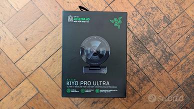 Razer Kiyo Pro Ultra webcam 4K come nuova