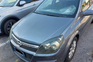 Opel Astra SW 1.7 CDTI 101 CV – 186.000 km