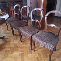 Sedie e Tavolo rotondo allungabile in noce