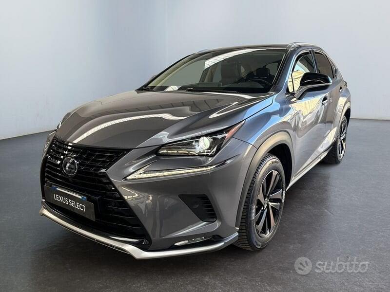 Lexus NX 1ª serie
