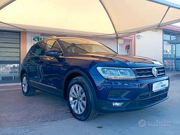 Volkswagen Tiguan 2.0 TDI SCR DSG Business BlueMot