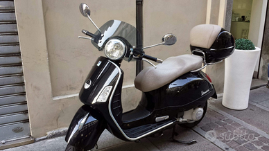 Vespa GTS 250