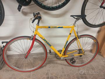 Bicicletta sportiva 