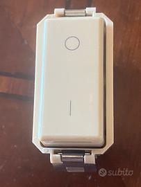 Interruttore bipolare da incasso