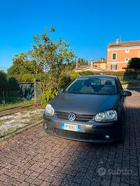 Volkswagen  Golf V 1.9 TDI comfort line