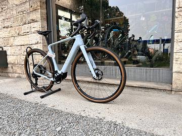 e-gravel Cube Nuroad Slx Bosch full carbon