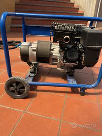 Generatore PRAMAC ER 2800 2,8 kW Benzina AVR 230V